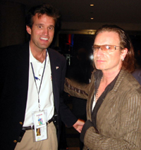 Bono-crop.jpg - 45014 Bytes