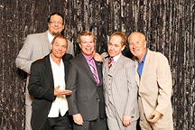 Penn_Teller.jpg - 62935 Bytes