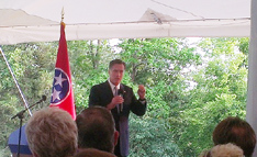 Romney-June-Nash.jpg - 40833 Bytes